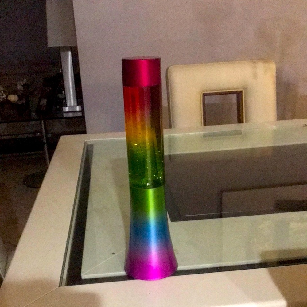 Glitter shaker